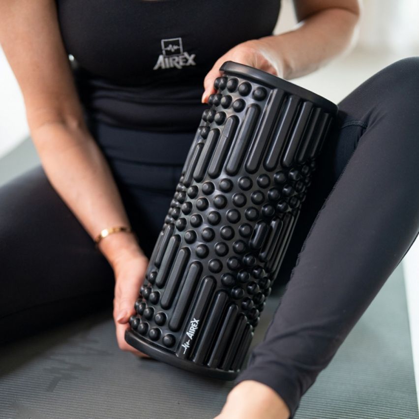 Airex HEARTBEAT Massage Rolle, schwarz