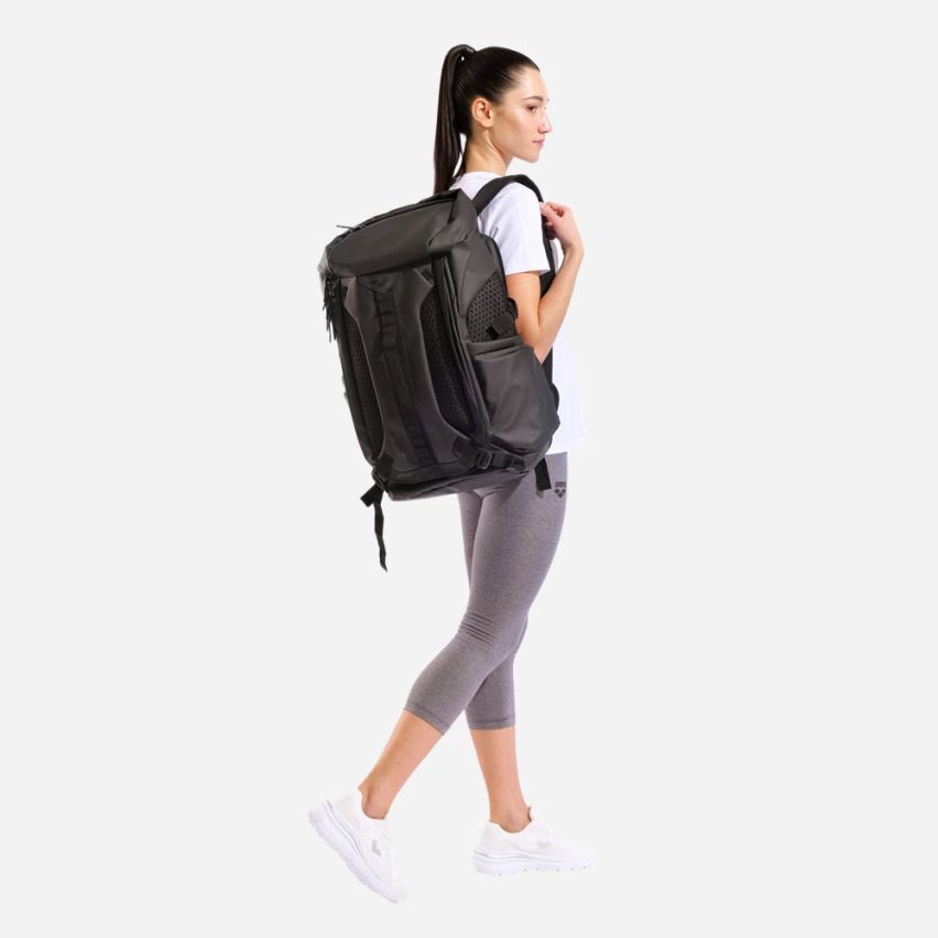 Arena Rucksack ULIXES black (42L)