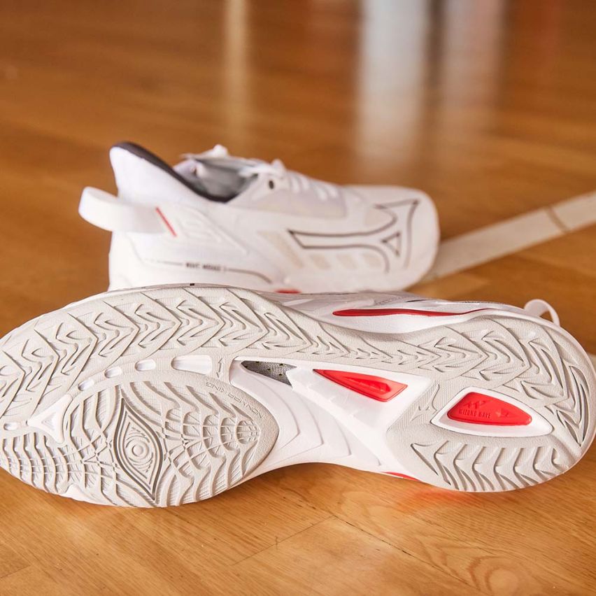 Mizuno Wave MIRAGE 5 white/black/fiery red